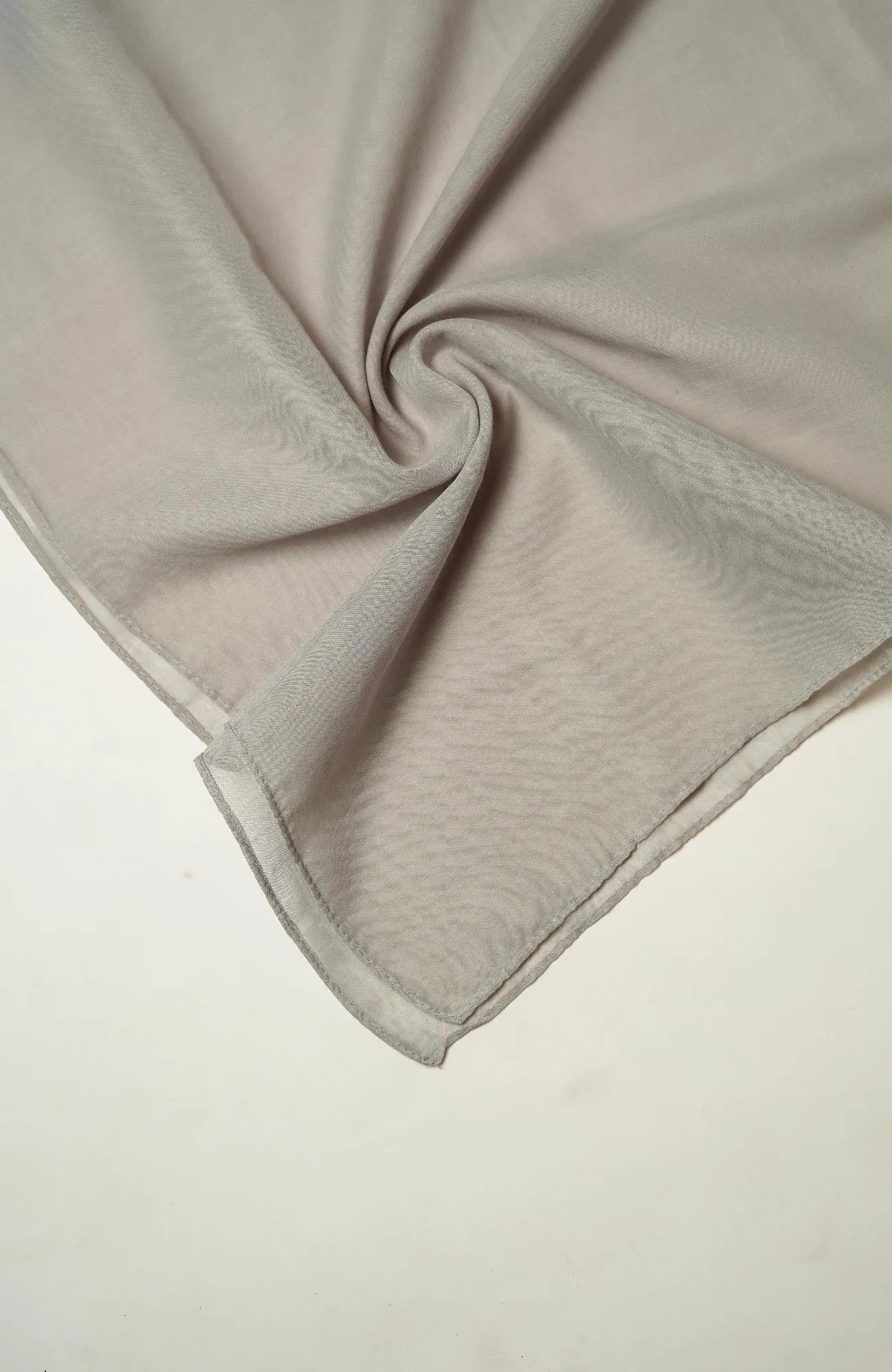 Airy Cotton Hijab-Pearl Grey