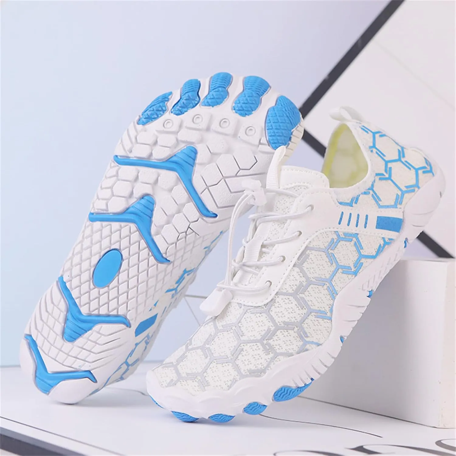 Barefoot Beach and Pool Shoes for Women Men Waterproof Trail Running Sneakers Healthy and Non-Slip Barefoot Shoes Unisex Athletic Outdoor Sneaker Pro Wide Toe Box Shoe