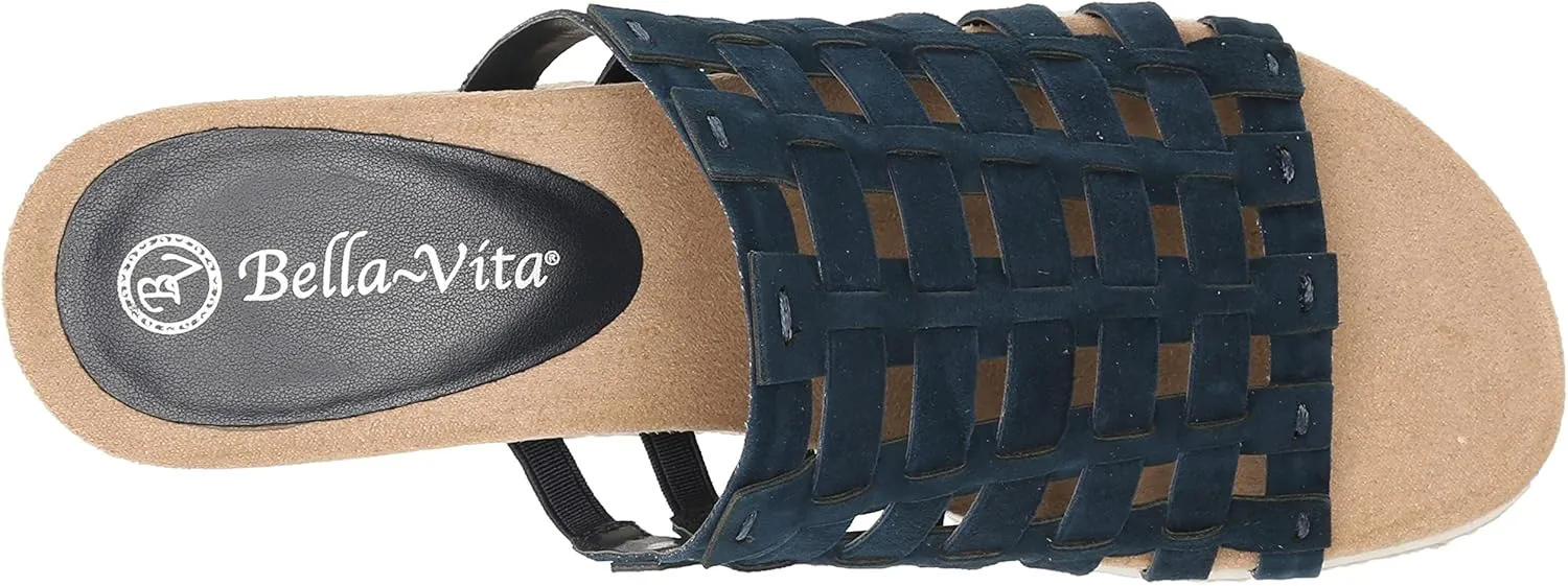 Bella Vita Women's Oaklynn Wedge Sandal