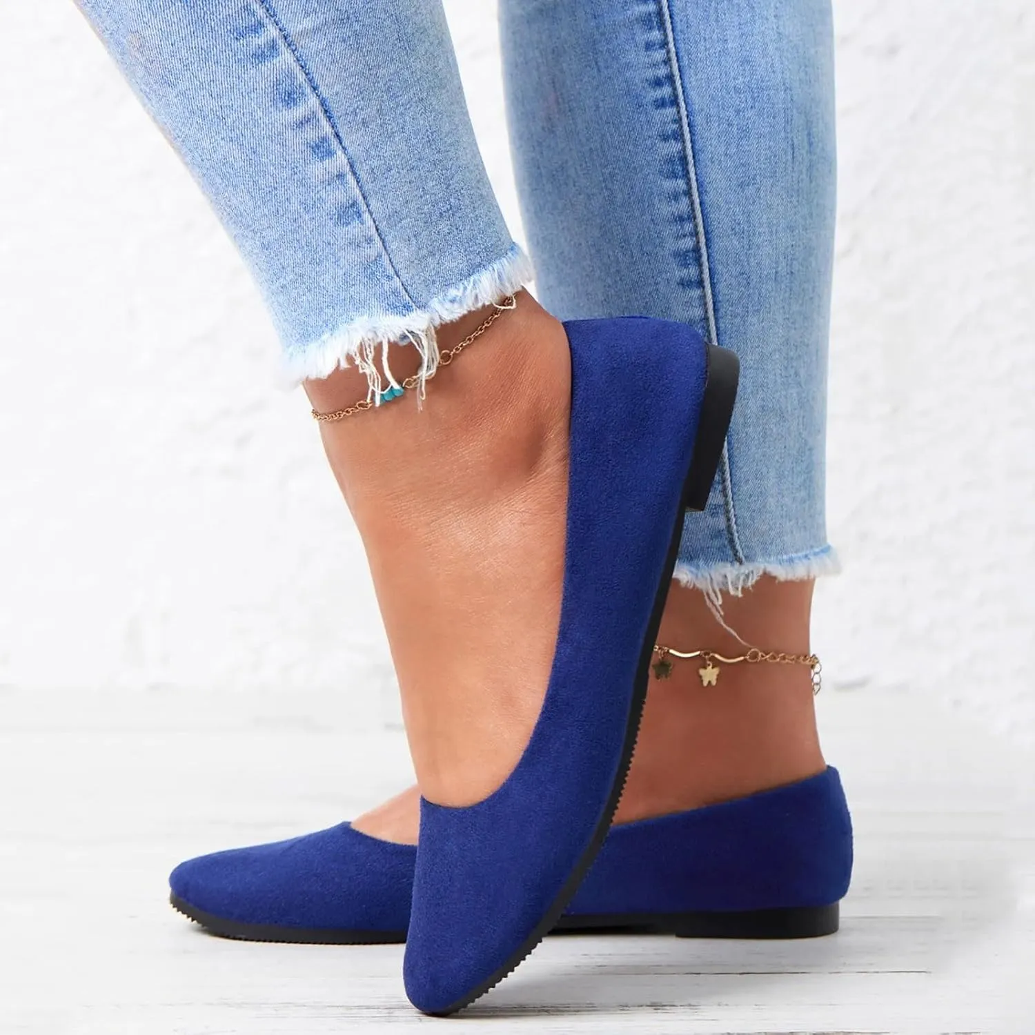 Black Flats for Women Dressy Pointed Toe Ballet Flats Comfortable Classic Flat Shoes for Women Faux Suede Walking Flats Shoes