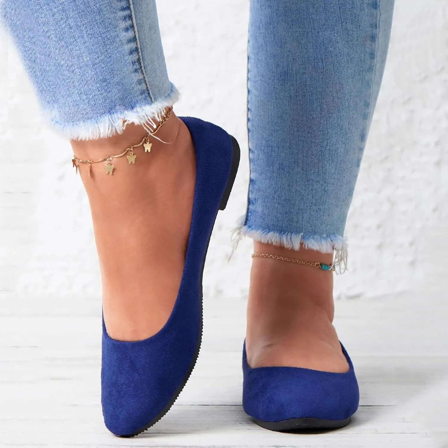 Black Flats for Women Dressy Pointed Toe Ballet Flats Comfortable Classic Flat Shoes for Women Faux Suede Walking Flats Shoes
