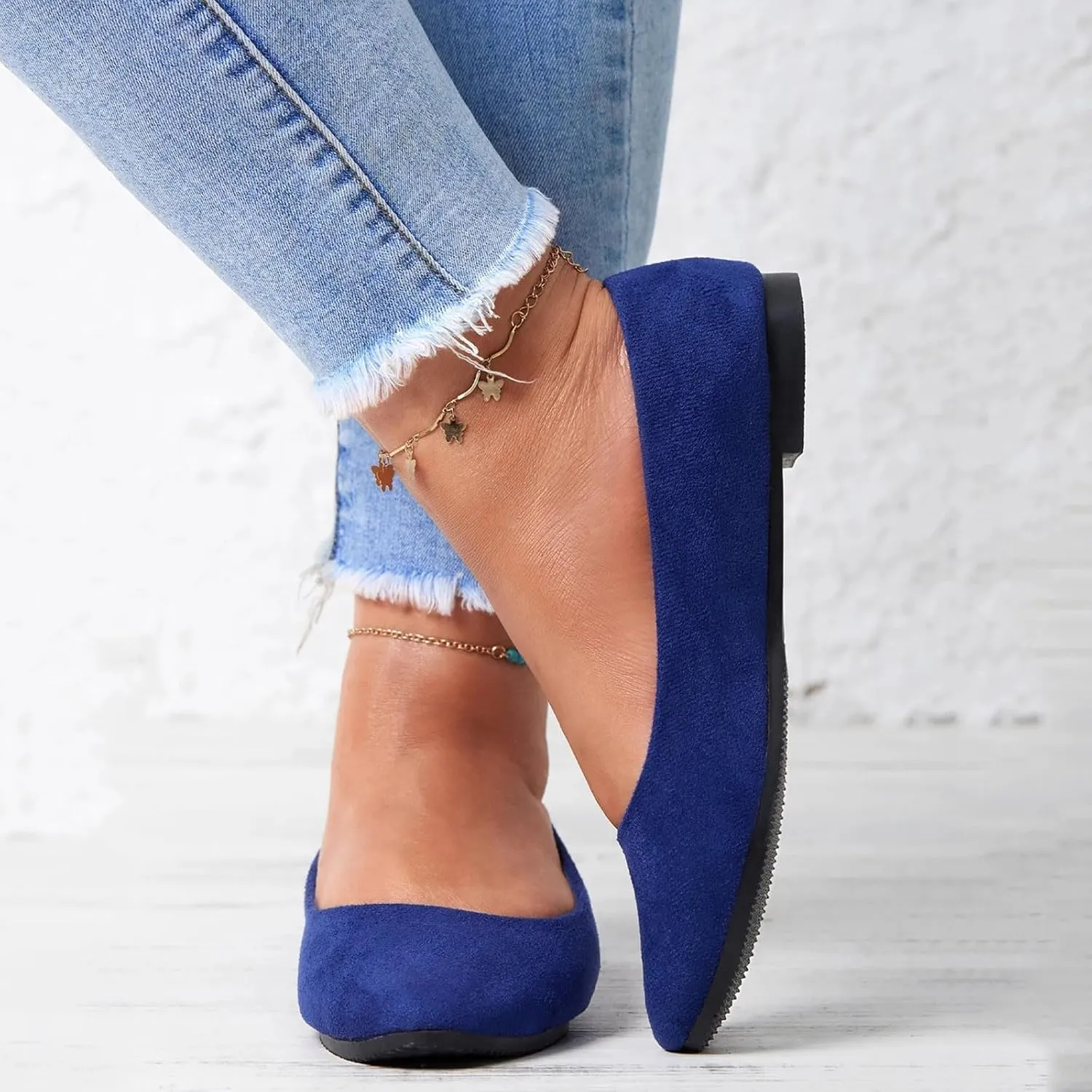 Black Flats for Women Dressy Pointed Toe Ballet Flats Comfortable Classic Flat Shoes for Women Faux Suede Walking Flats Shoes