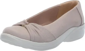 BZees Women's Paige Machine Washable Slip on Loafer