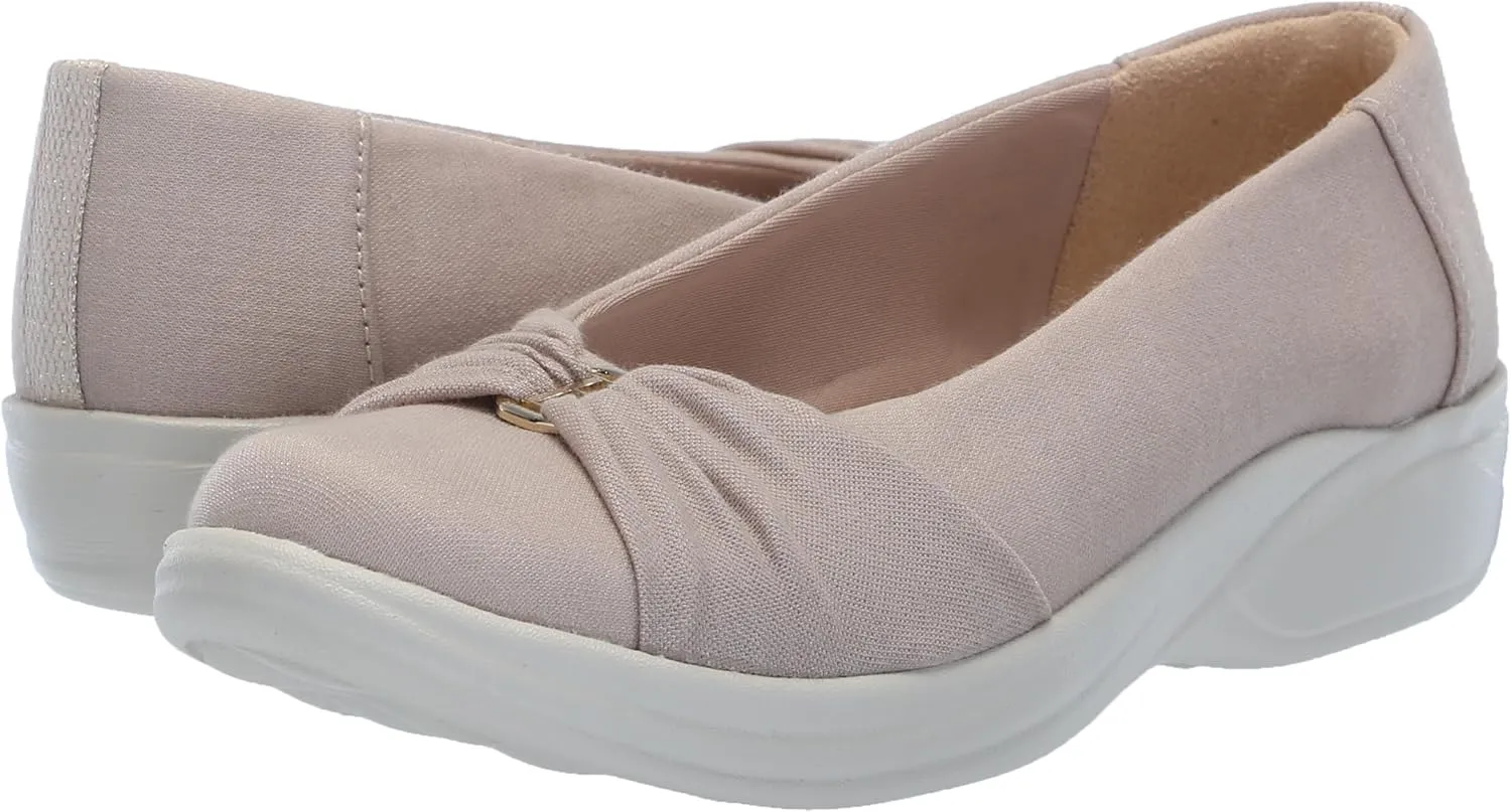 BZees Women's Paige Machine Washable Slip on Loafer