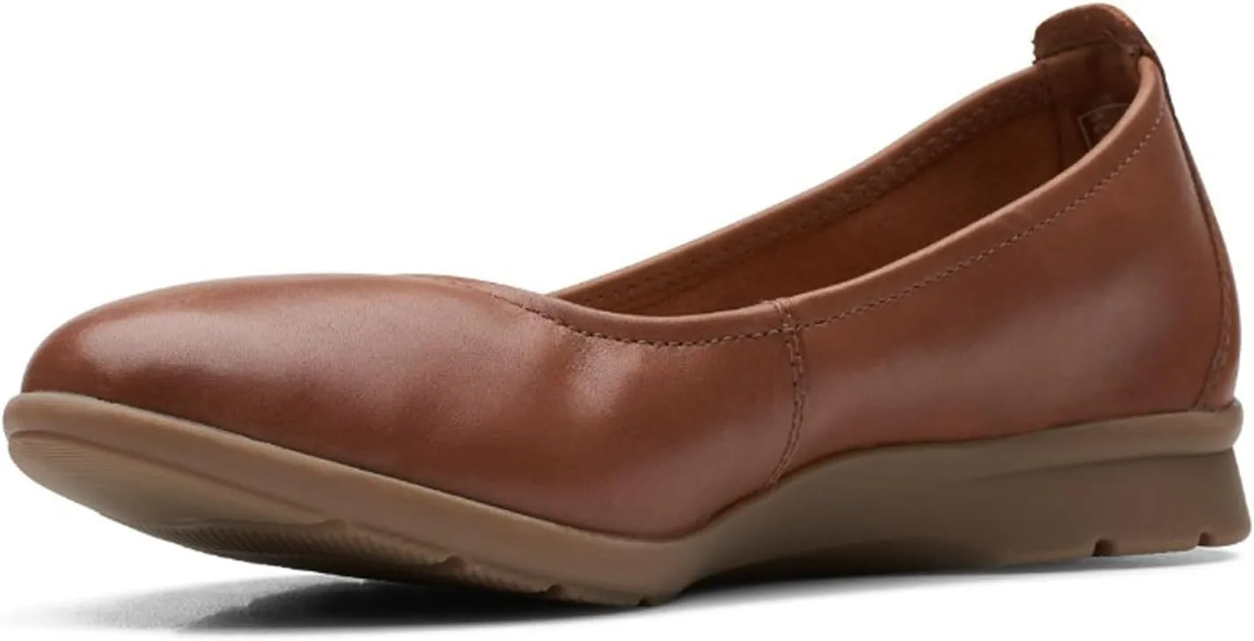Clarks Women's Jenette Ease Ballet Flat