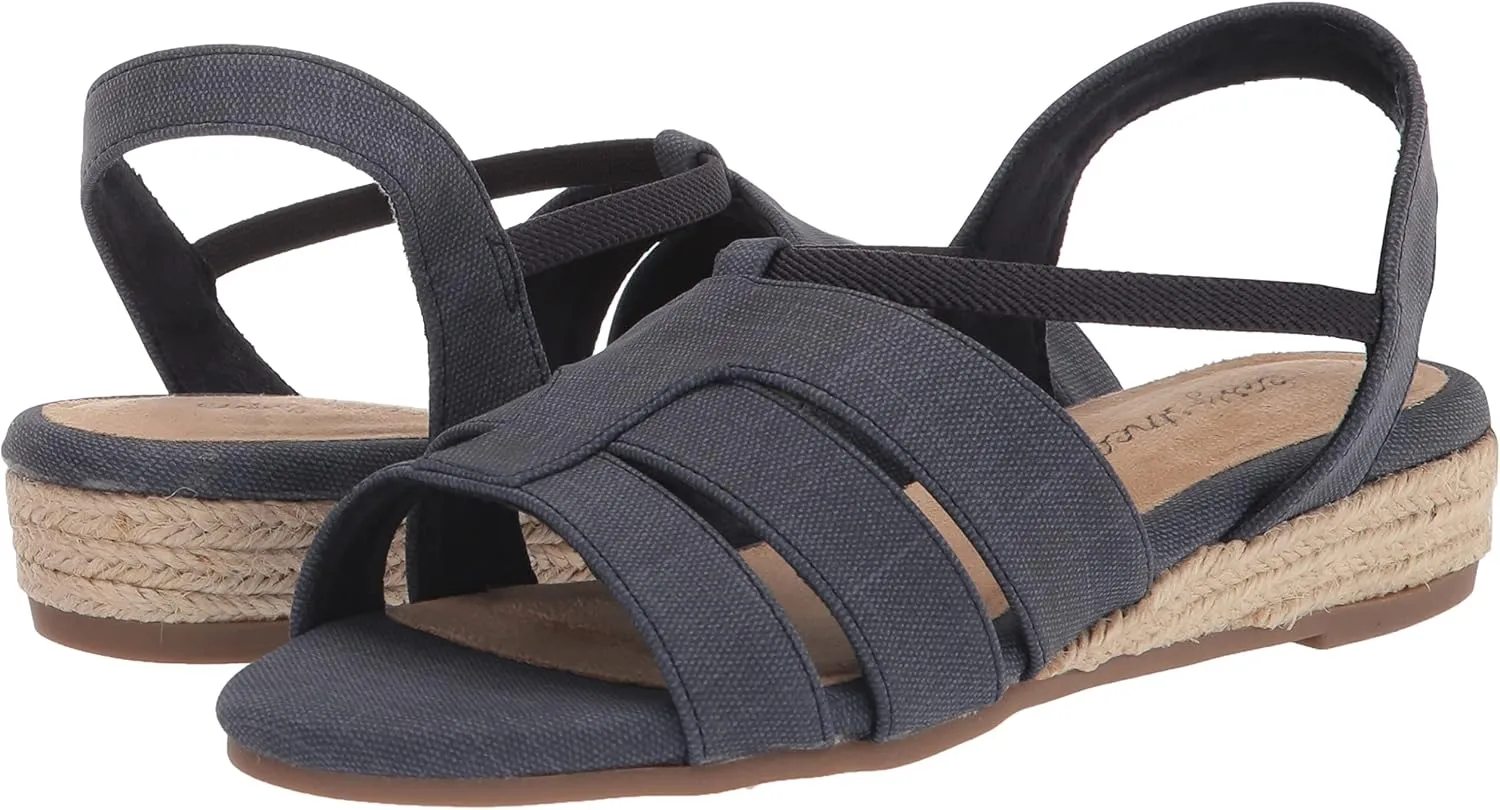Easy Street Women's Yesenia Wedge Sandal