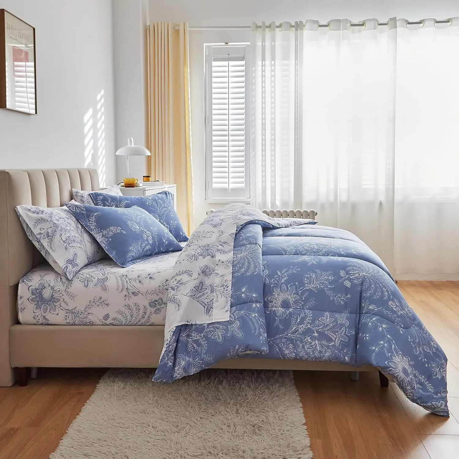 Flysheep Botanical Bed in a Bag King Size 7 Pieces, Reversible Blue and White Flower Printed Comforter Bedding Set (1 Comforter, 1 Flat Sheet, 1 Fitted Sheet, 2 Pillow Shams and 2 Pillowcases)