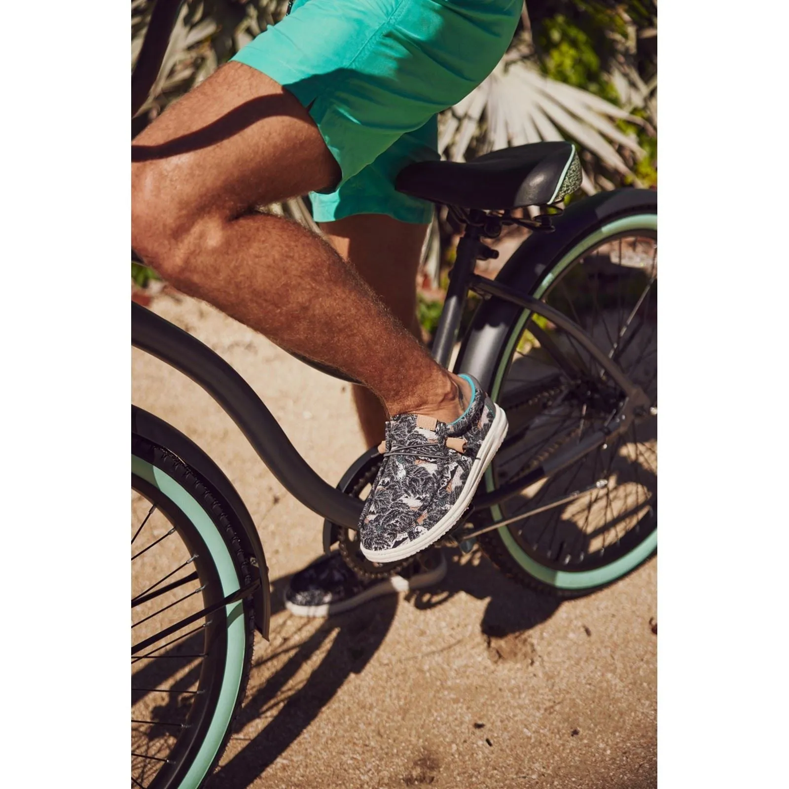 HEYDUDE Men Classic Slip On Shoes - Wally H2O Tropical in 2 Colours, 7-14 - G40702