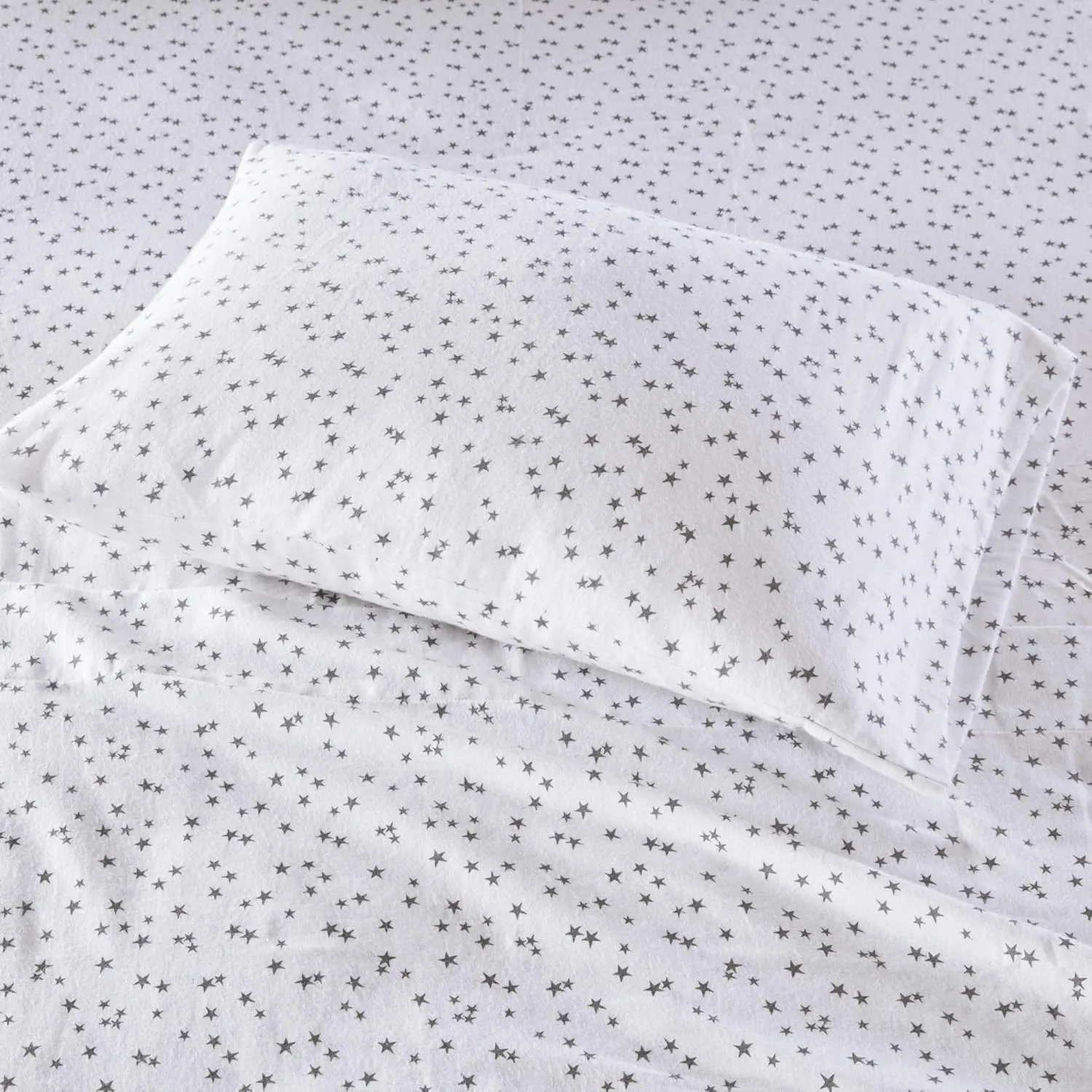 Intelligent Design Cozy Soft 100% Cotton Flannel Print Animals Stars Cute Warm, Ultra Soft Cold Weather Sheet Set Bedding, Twin XL, Grey Stars 3 Piece
