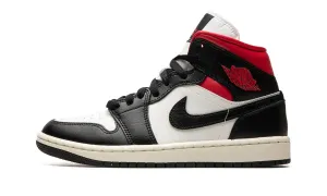 Jordan 1 Mid Gym Red Panda WMNS