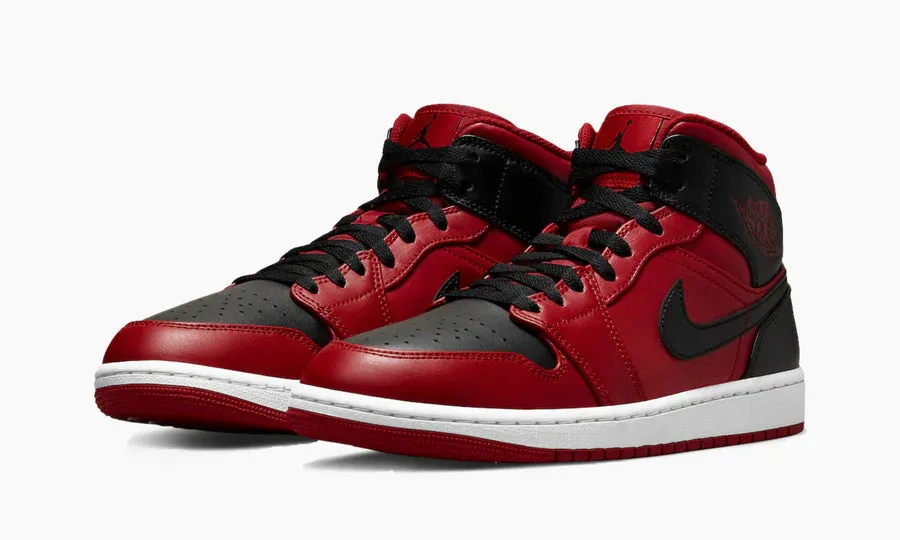 Jordan 1 Mid Reverse Bred