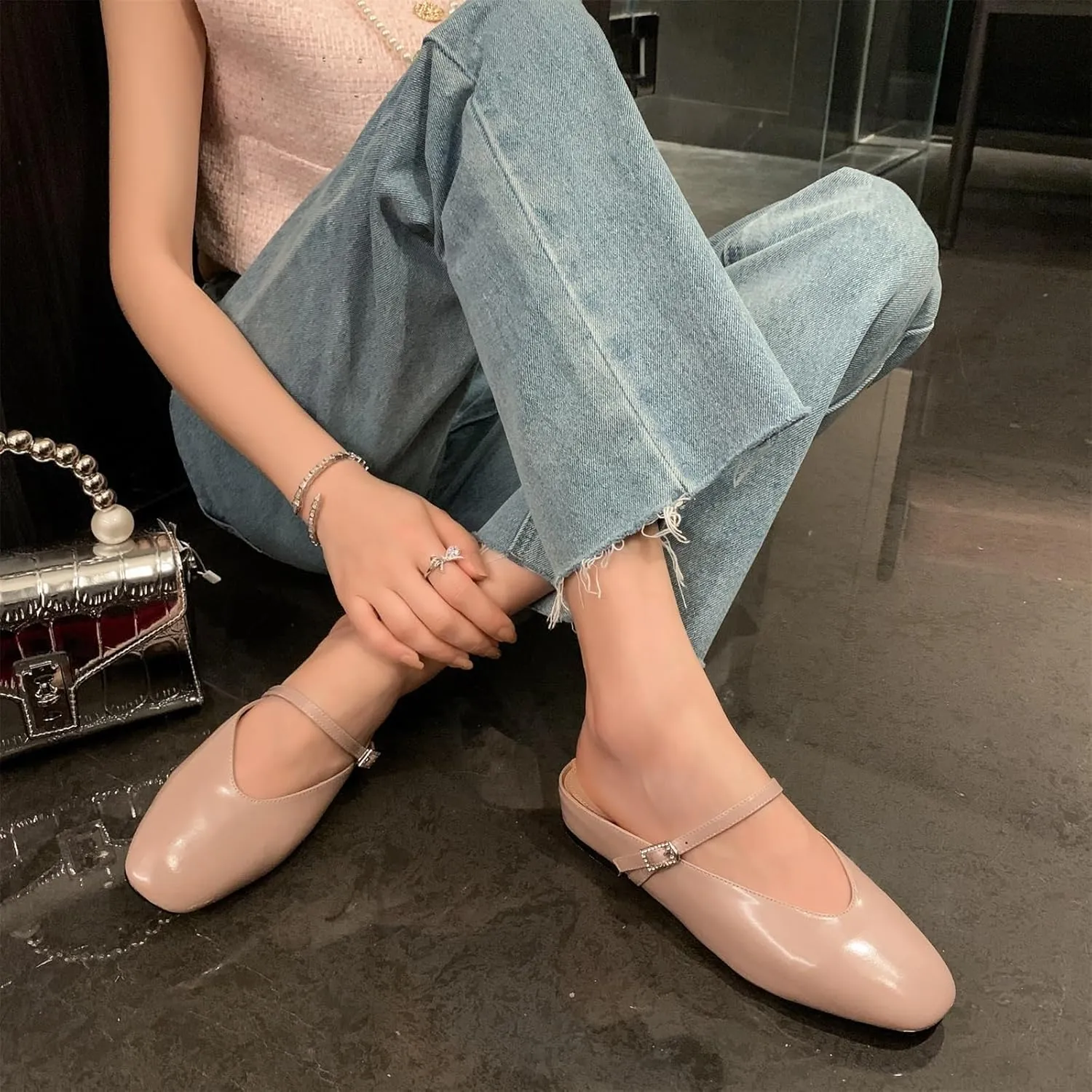 Kluolandi Flat Mules for Women Round Toe Slip On Slides Shoes with Strap Backless Flats Womens Mules