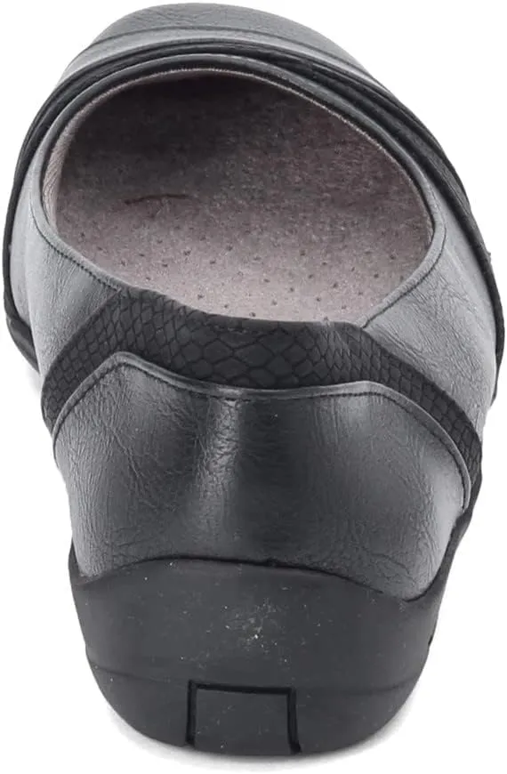 LifeStride Women's Dig Flat