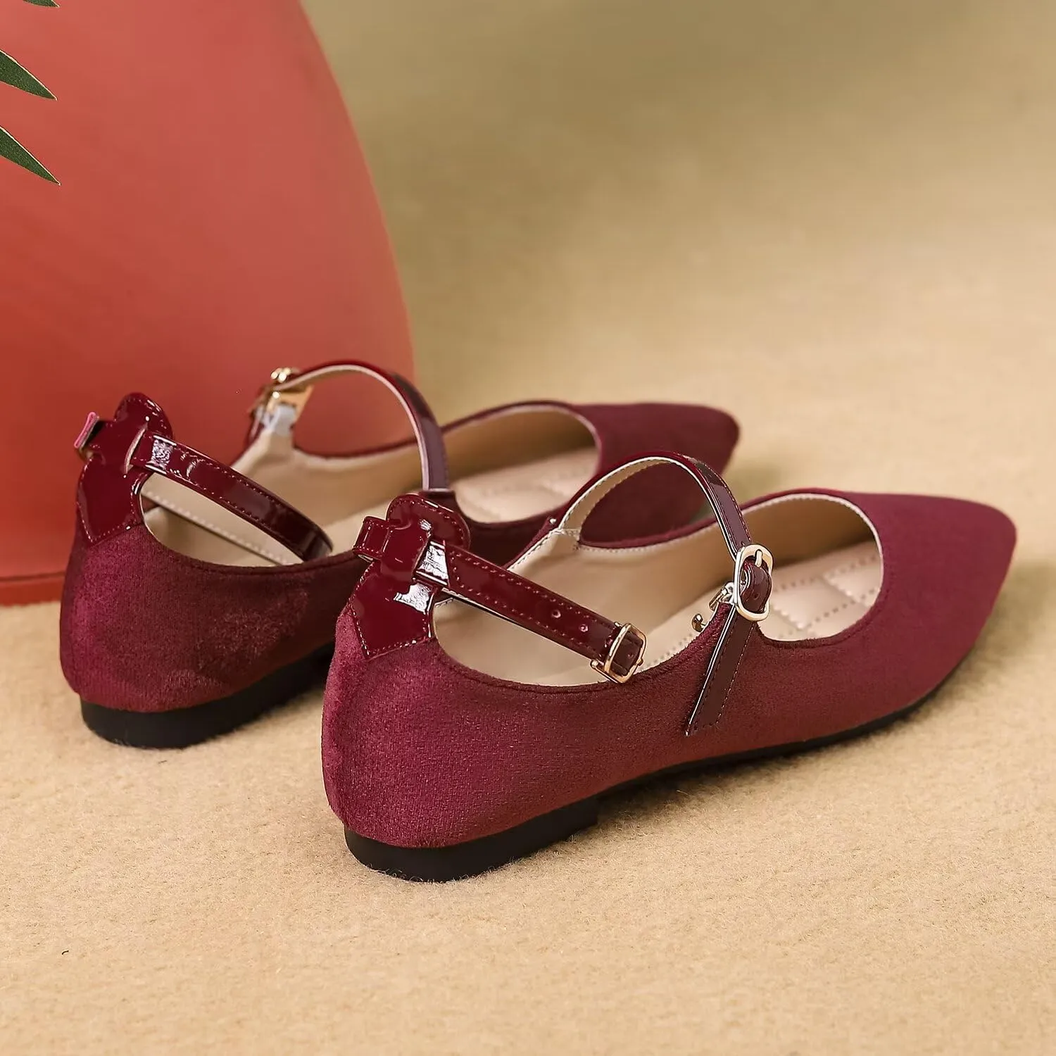 LUXINYU Mary Jane Shoes for Women Suede Pointed Toe Adjustable Ankle Strap Flats Comfortable Work Shoes