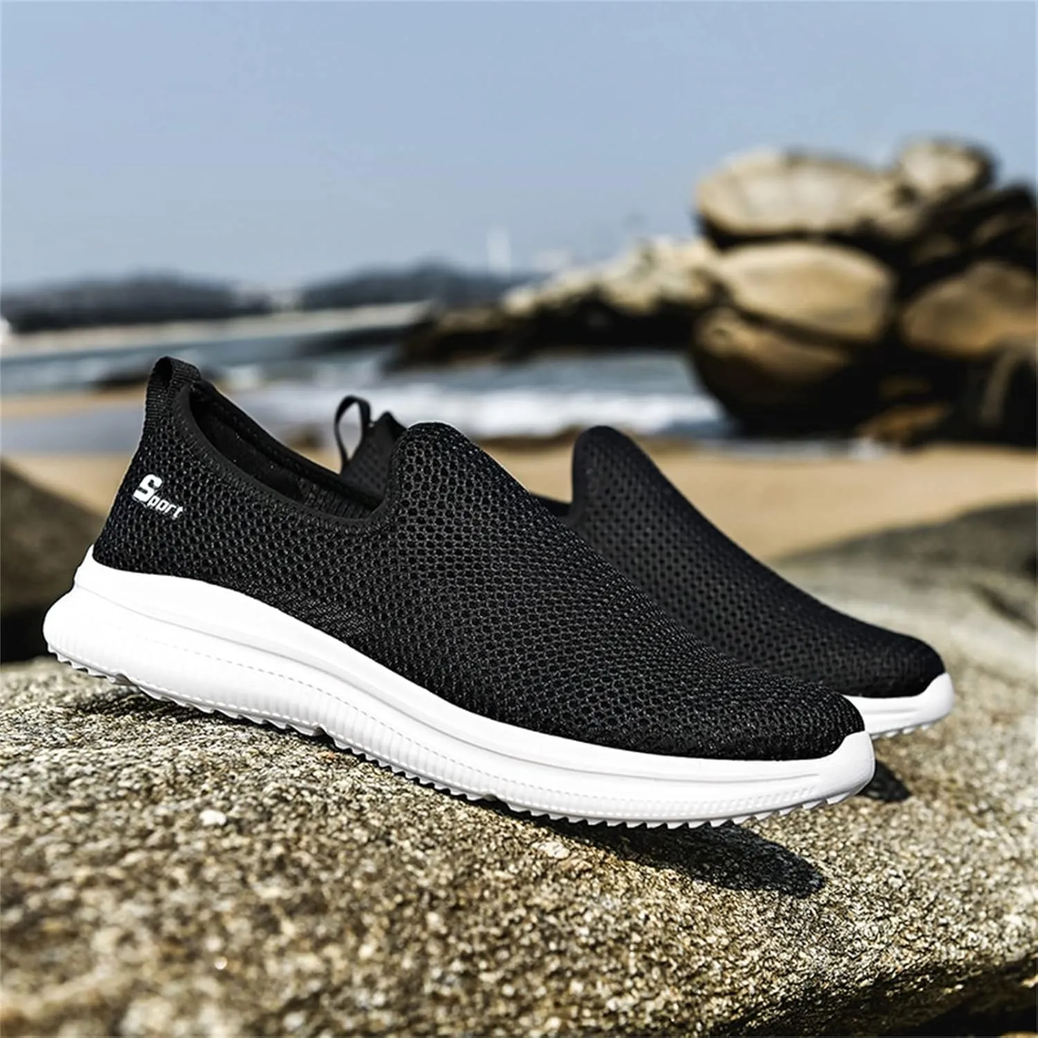 Men's Mesh Slip-On Loafers, Classic Stylish Sneakers, Flat-Soled Casual Lightweight Slipper Comfortable Breathable Walking Shoes, Soft Non-Slip Sole