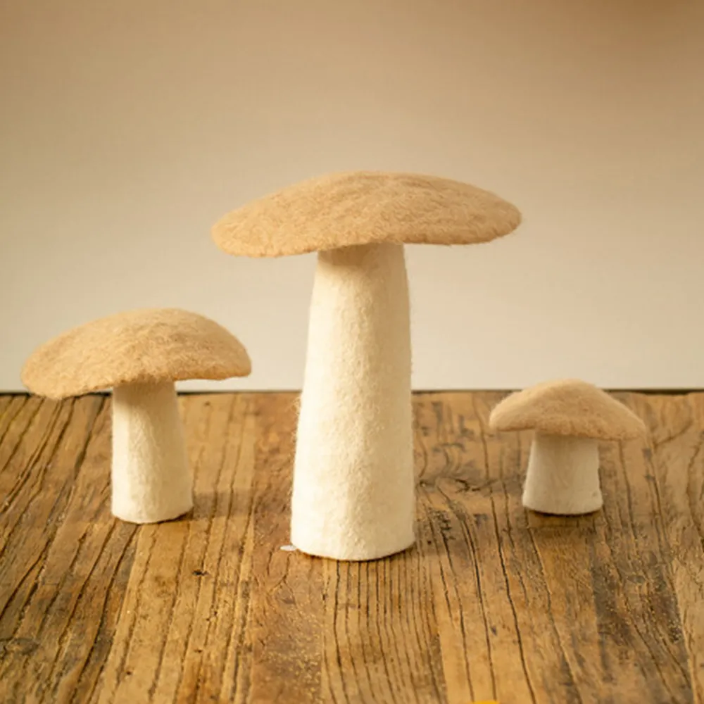Muskhane 100% Felt Mushroom Flat Extra Large Nude