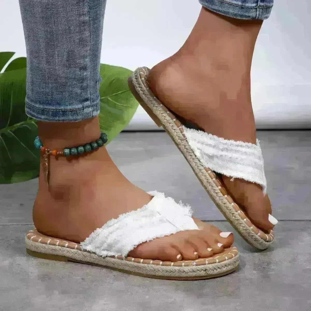 New Canvas Flip Flops Summer Thong Sandals Comfortable Fashion Flat Shoes For Women