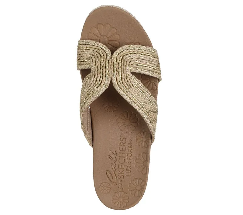 NEW Women's SKECHERS BREEZIE - SHIMMER WAVER Natural Gold FABRIC Sandals AUTHENTIC IN BOX