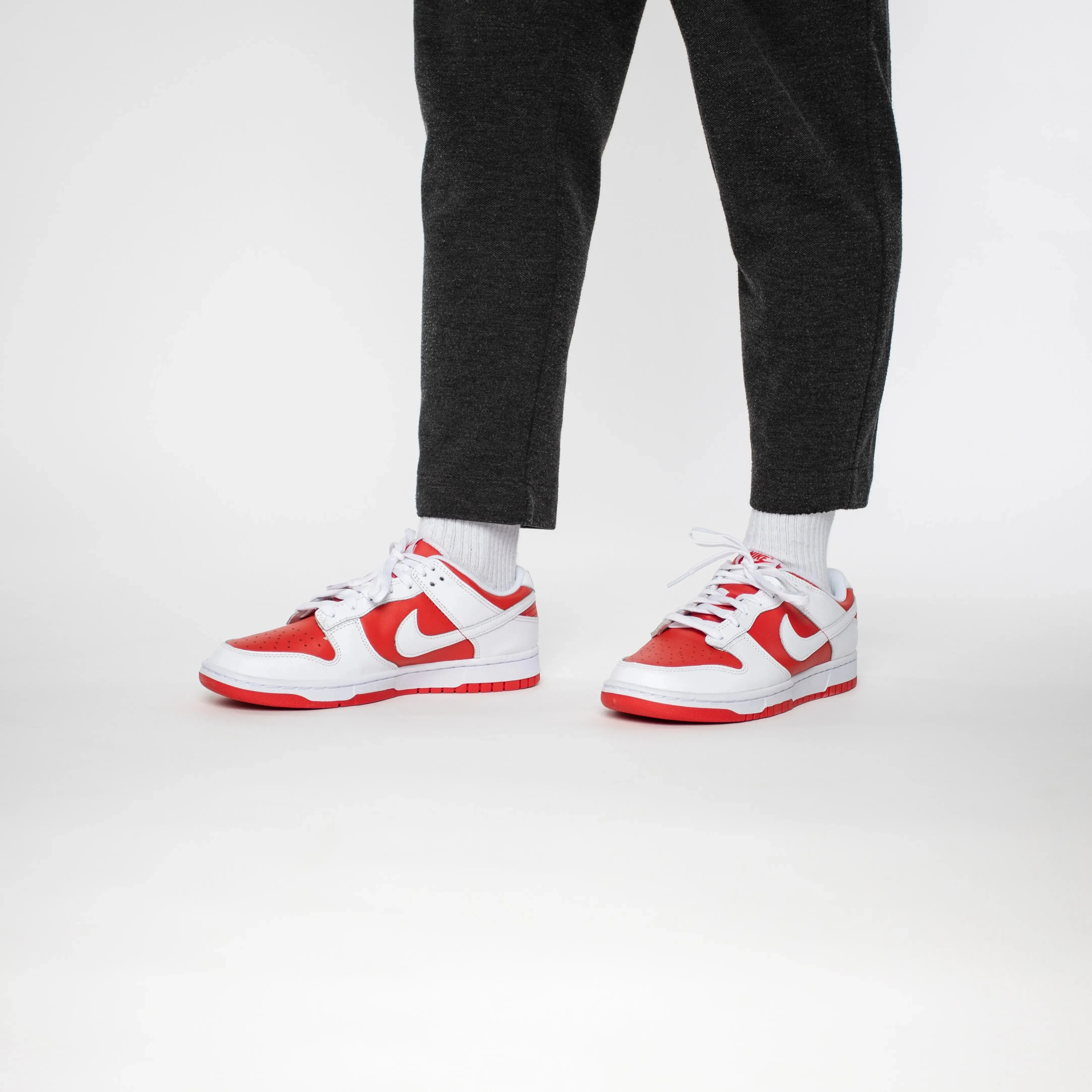 Nike Dunk Low Champion Red