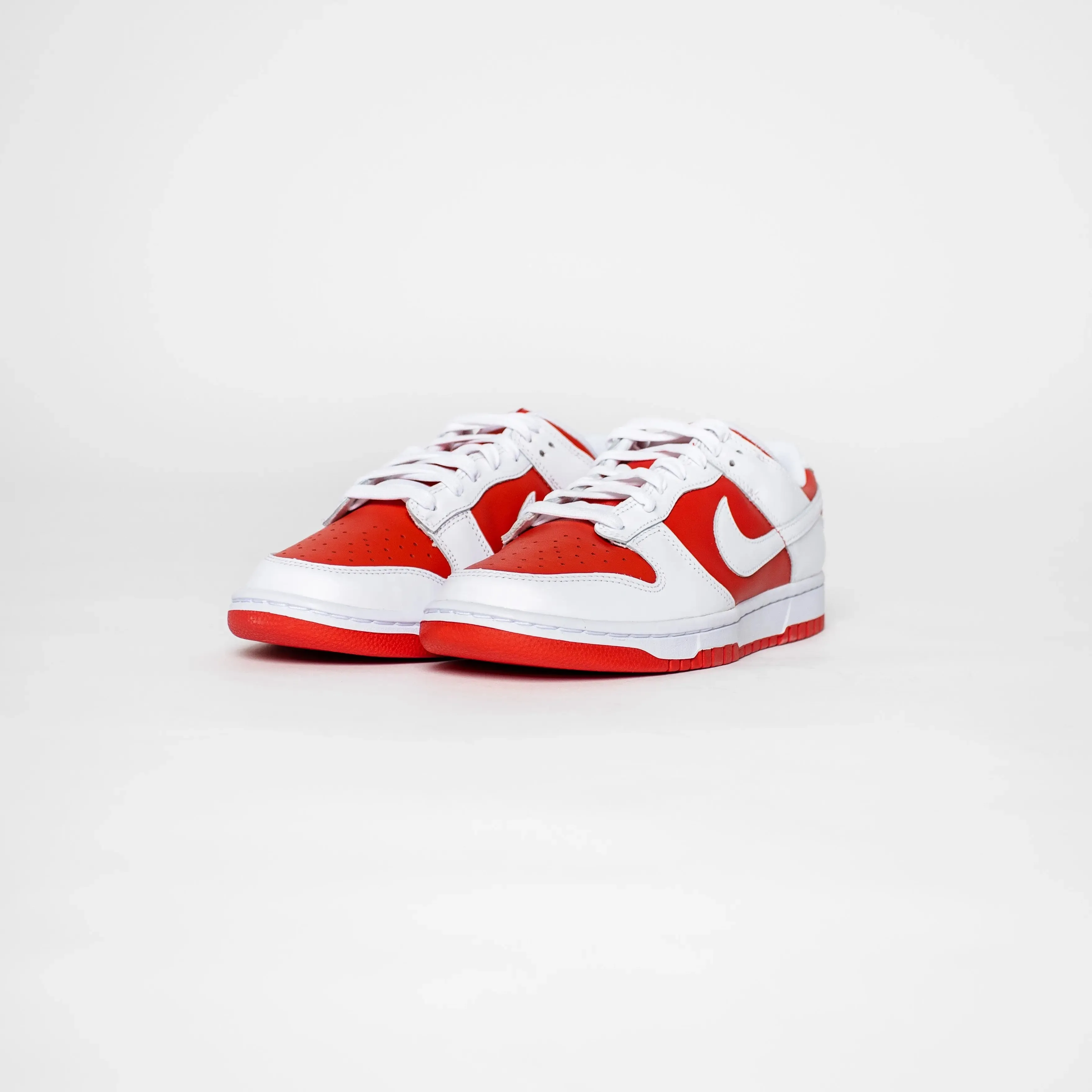 Nike Dunk Low Champion Red