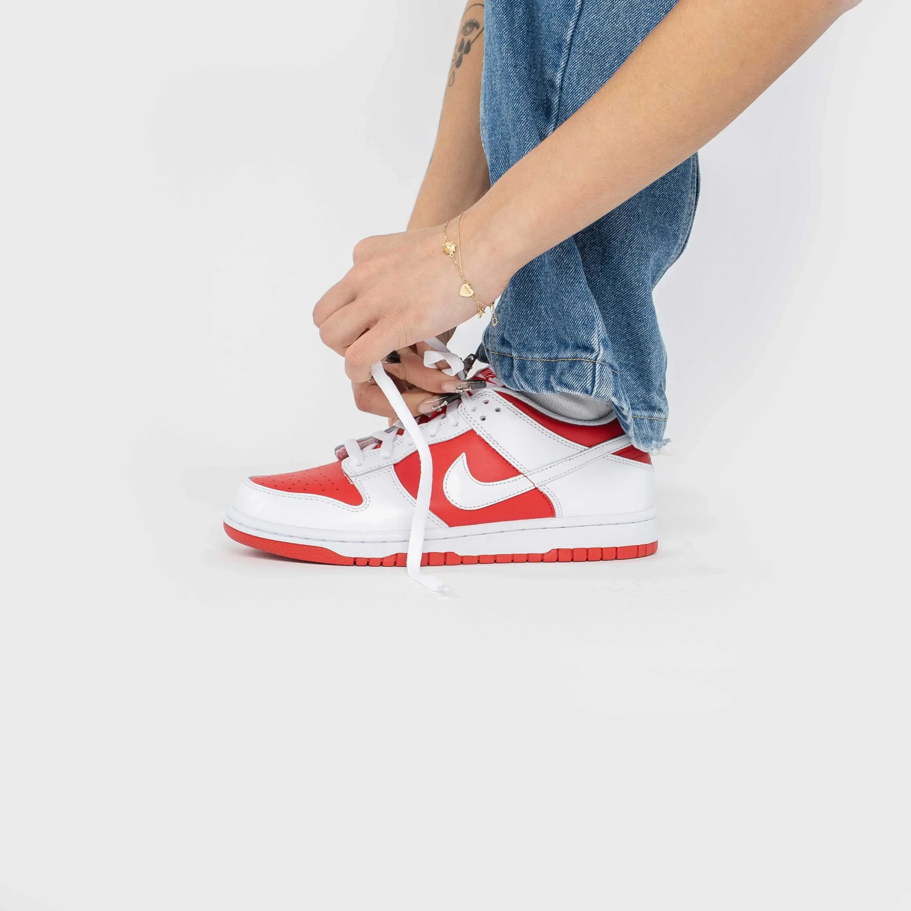 Nike Dunk Low Champion Red