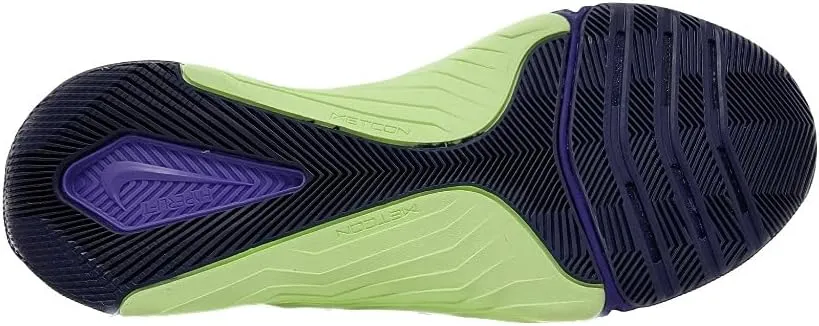 Nike Men's Flat