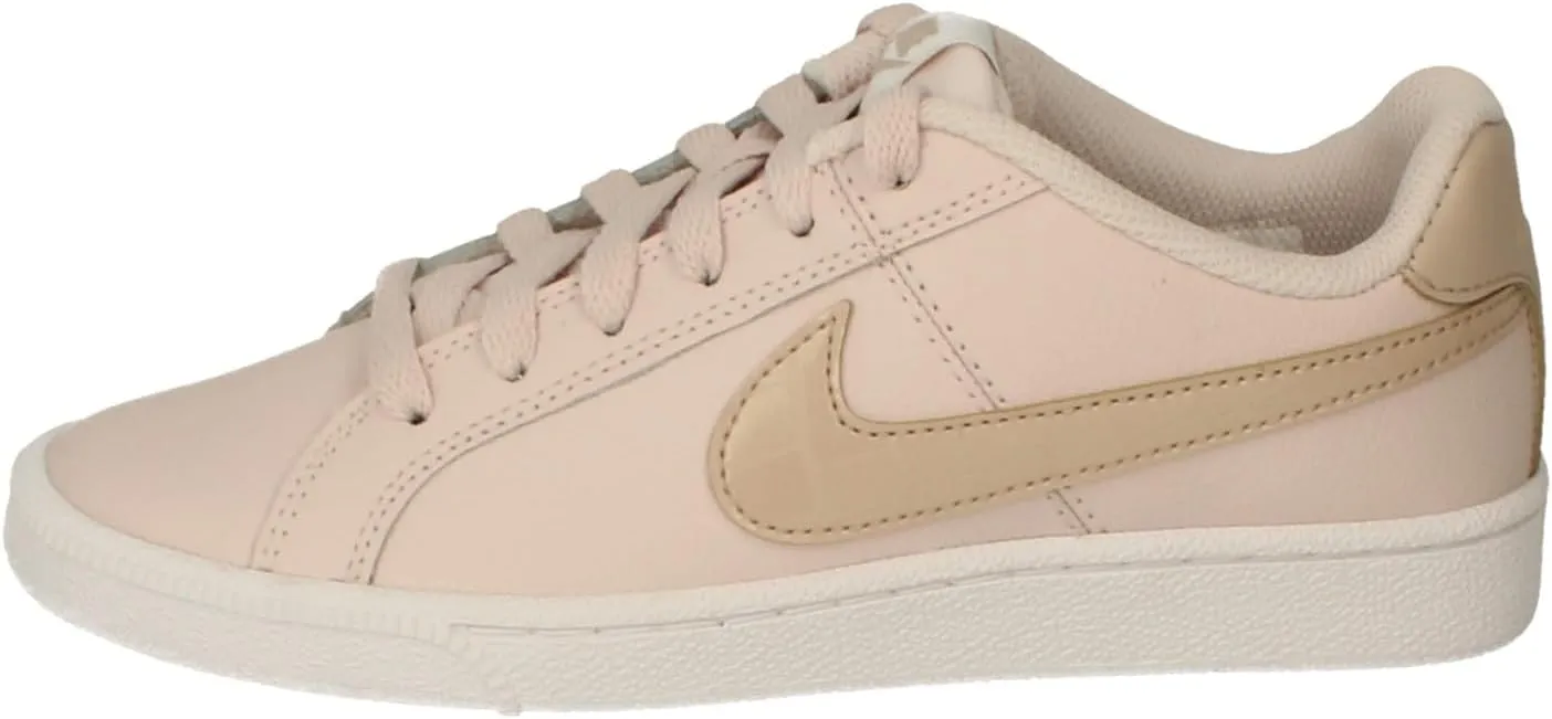 NIKE Women's Flat Sports Leisure