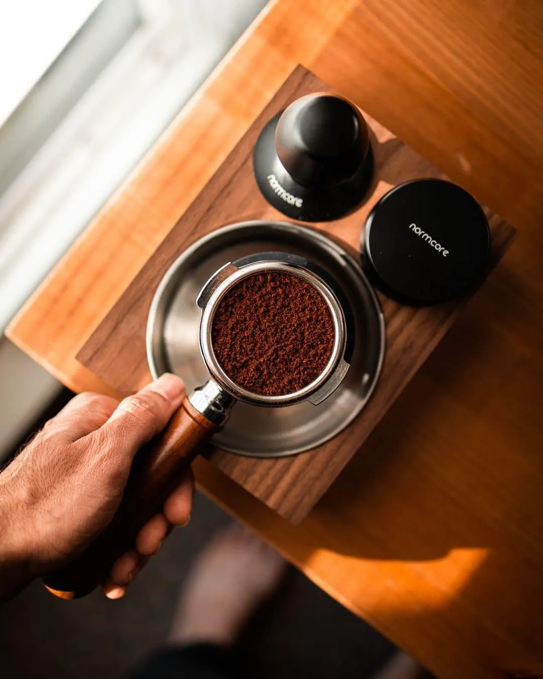 Normcore 58.5mm Coffee Tamper V4 - Spring-loaded Tamper with 15lb / 25lb / 30lbs Replacement Springs - Anodized Aluminum Handle and Stand - Stainless Steel Flat Base
