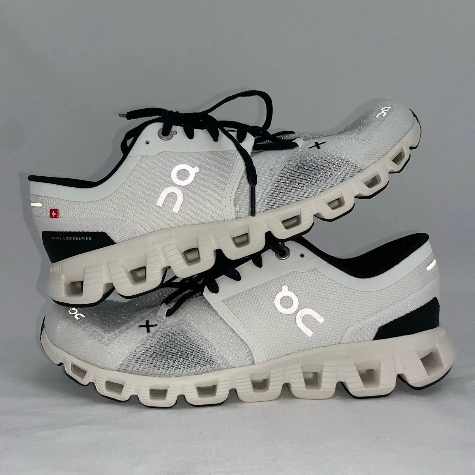 On Running On Cloud X 3 White Black Running Shoes Athletic Training Sneakers Size 9