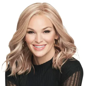 Raquel Welch Wavy Day Shoulder Length Soft Styled Waves by Hairuwear, Average Cap Size, RL14/22 Pale Gold Wheat