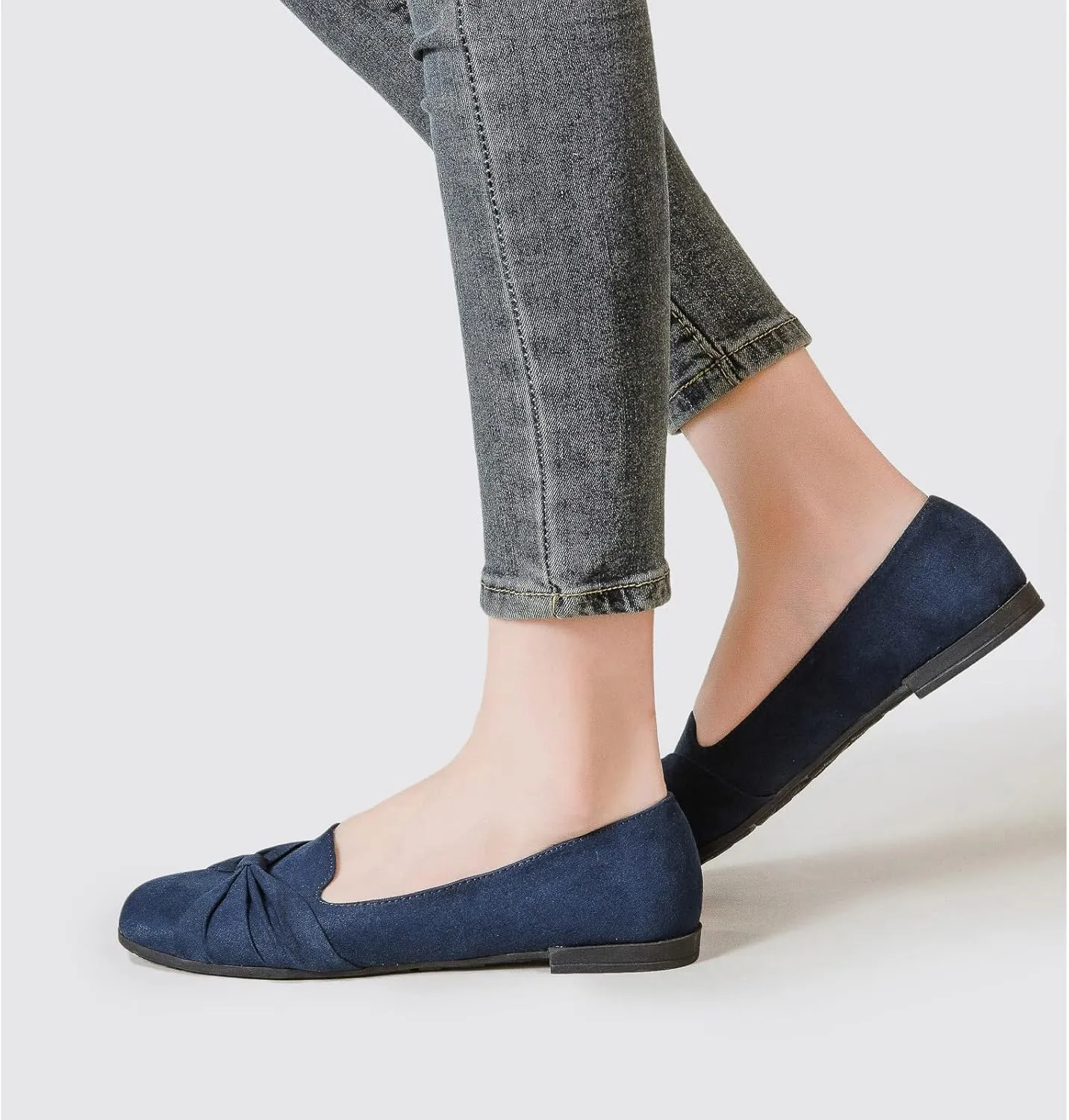 Saidoteto Women's Ballet Flats, Comfortable Round Toe Slip On Flat Shoes Classic Suede Office Dress Shoes for Work