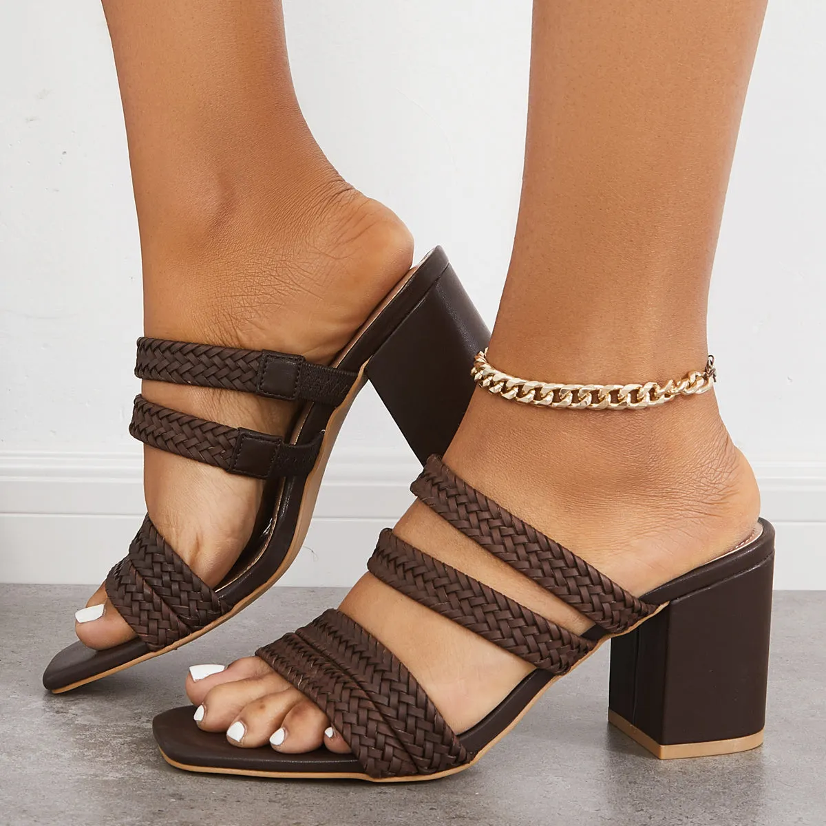 Sandals on Braided Performance-optimized Proactive support Heels Heel Square Toe Slip Block Mule