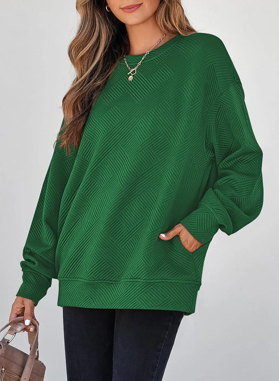 SHEWIN Womens Oversized Sweatshirt Fall Fashion 2024 Long Sleeve Tops Casual Crewneck Sweatshirts with Pockets