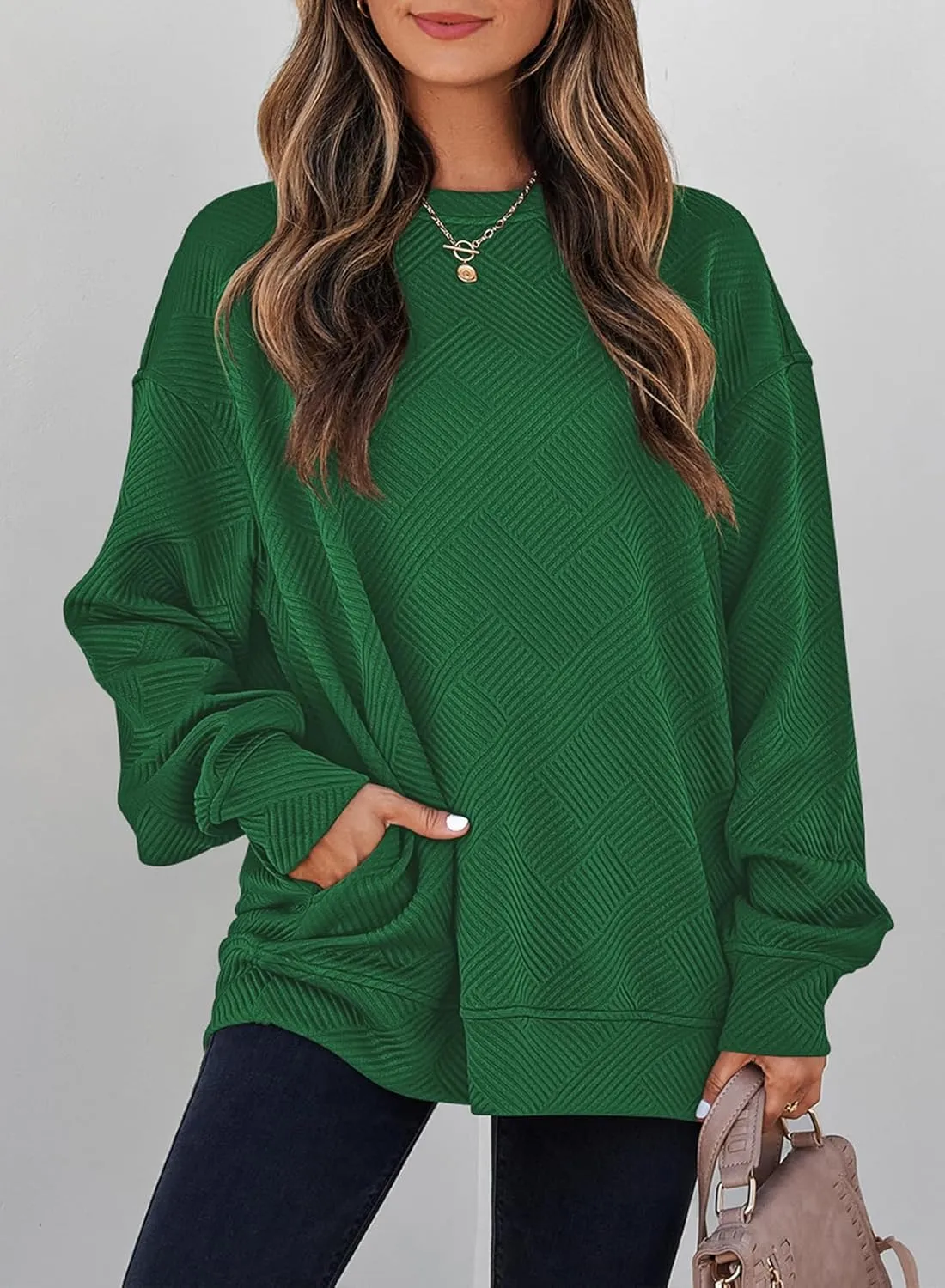 SHEWIN Womens Oversized Sweatshirt Fall Fashion 2024 Long Sleeve Tops Casual Crewneck Sweatshirts with Pockets