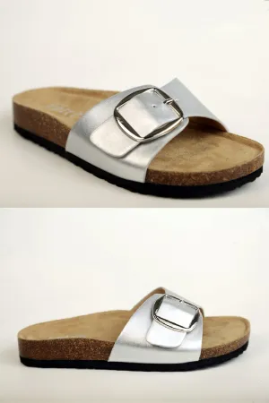 SILVER OVERSIZED BUCKLE SOFT FOOTBED SANDALS