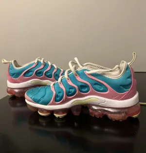 Size 7 - Nike Air VaporMax Plus Easter W