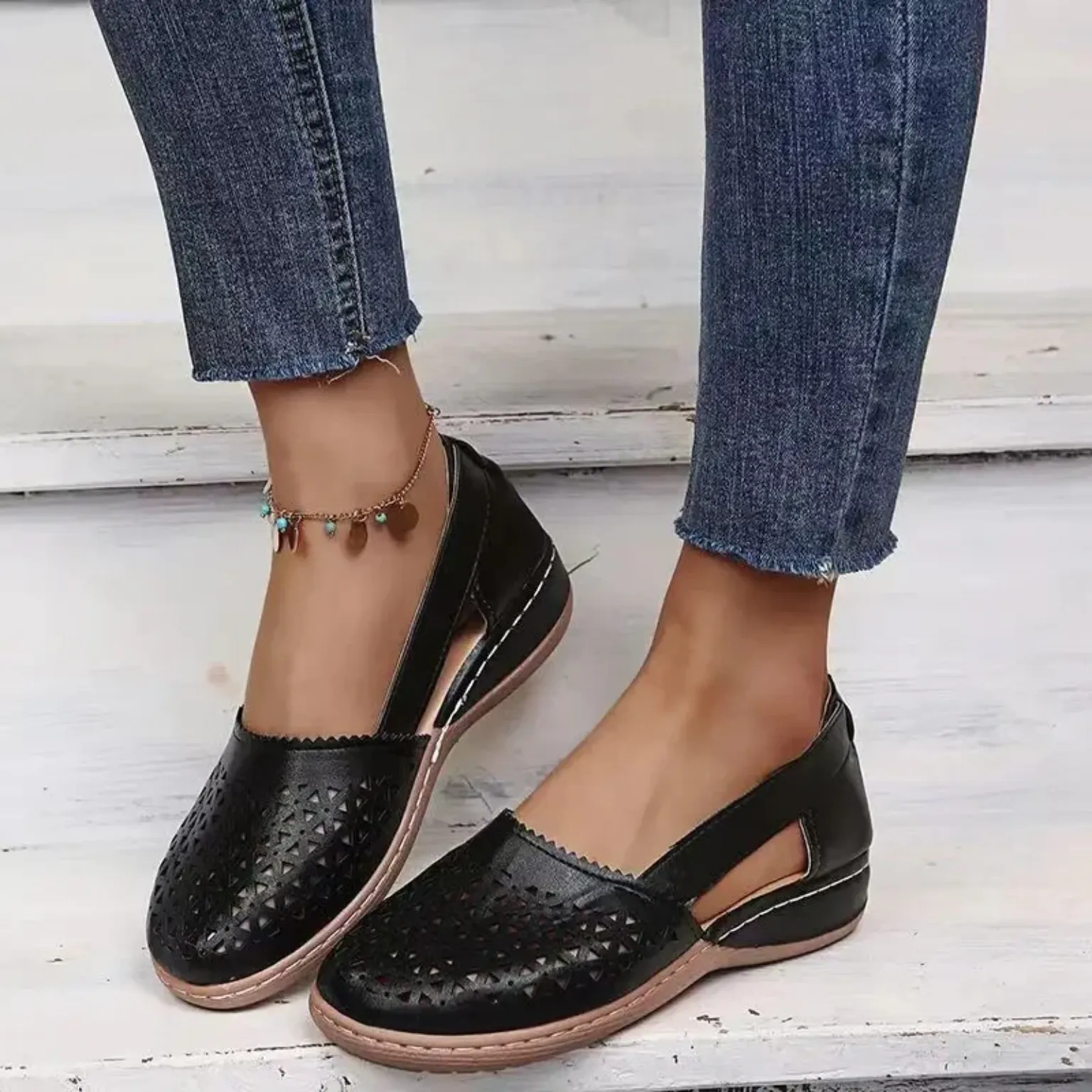 Solenn - Unkomplizierte Perforierte Wedge Espadrilles flache Schuhe