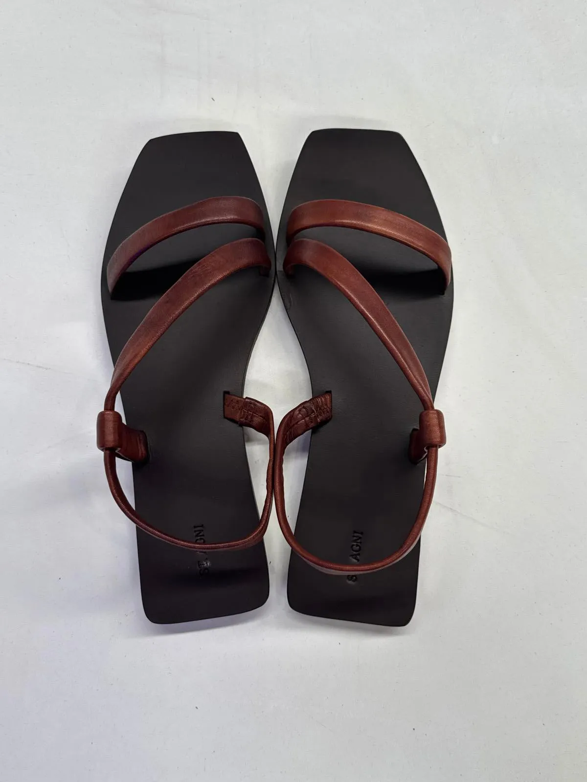 ST. AGNI Stylish Brown Flat Sandals - Perfect for Summer