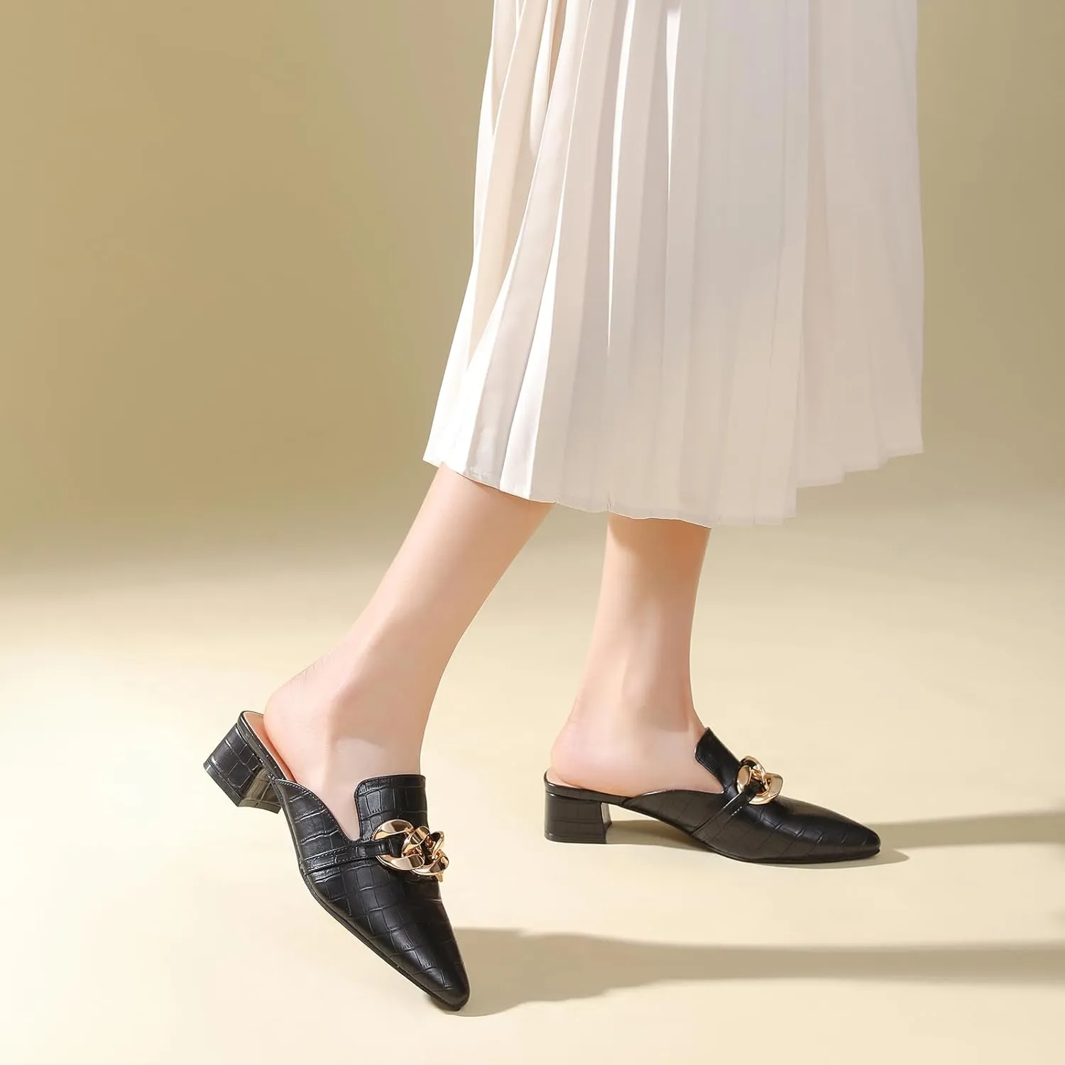 Tilocow Metal Chain Decor Mules Heels for Women Chunky Heeled Sandals Slip on Closed Toe Slides for Women Backless Mules