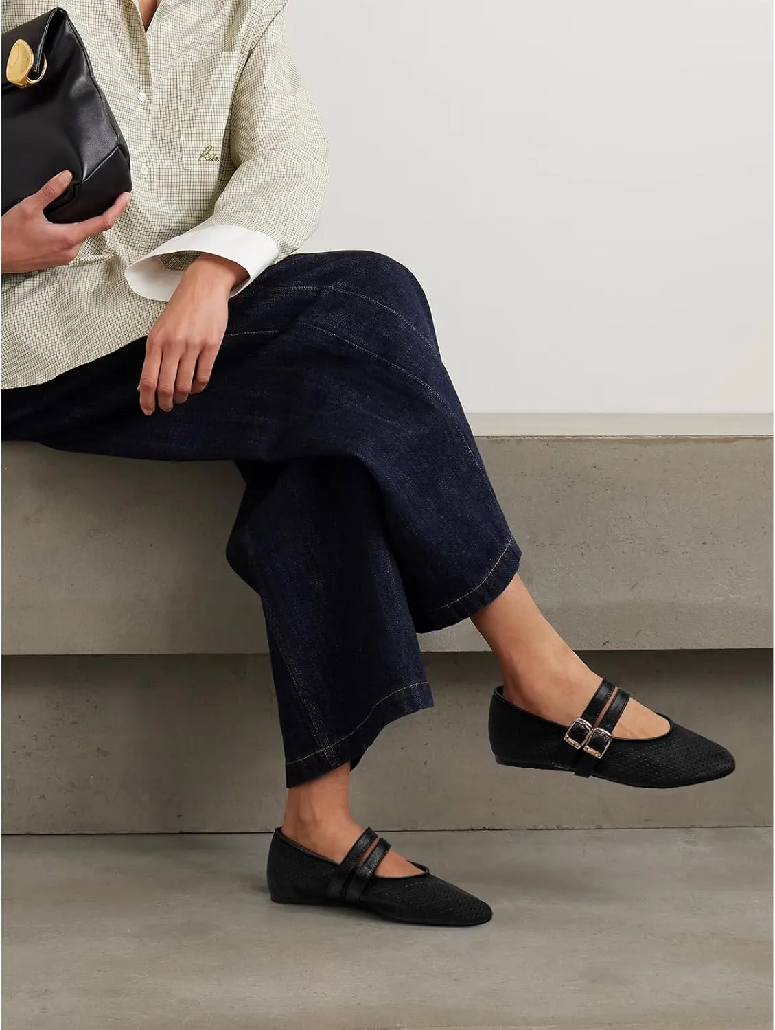 UBWDU Suede Mary Jane Flats for Women Perforated Round Toe Ballet Flats Comfortable Ballerina Shoes with Double Buckle Strap