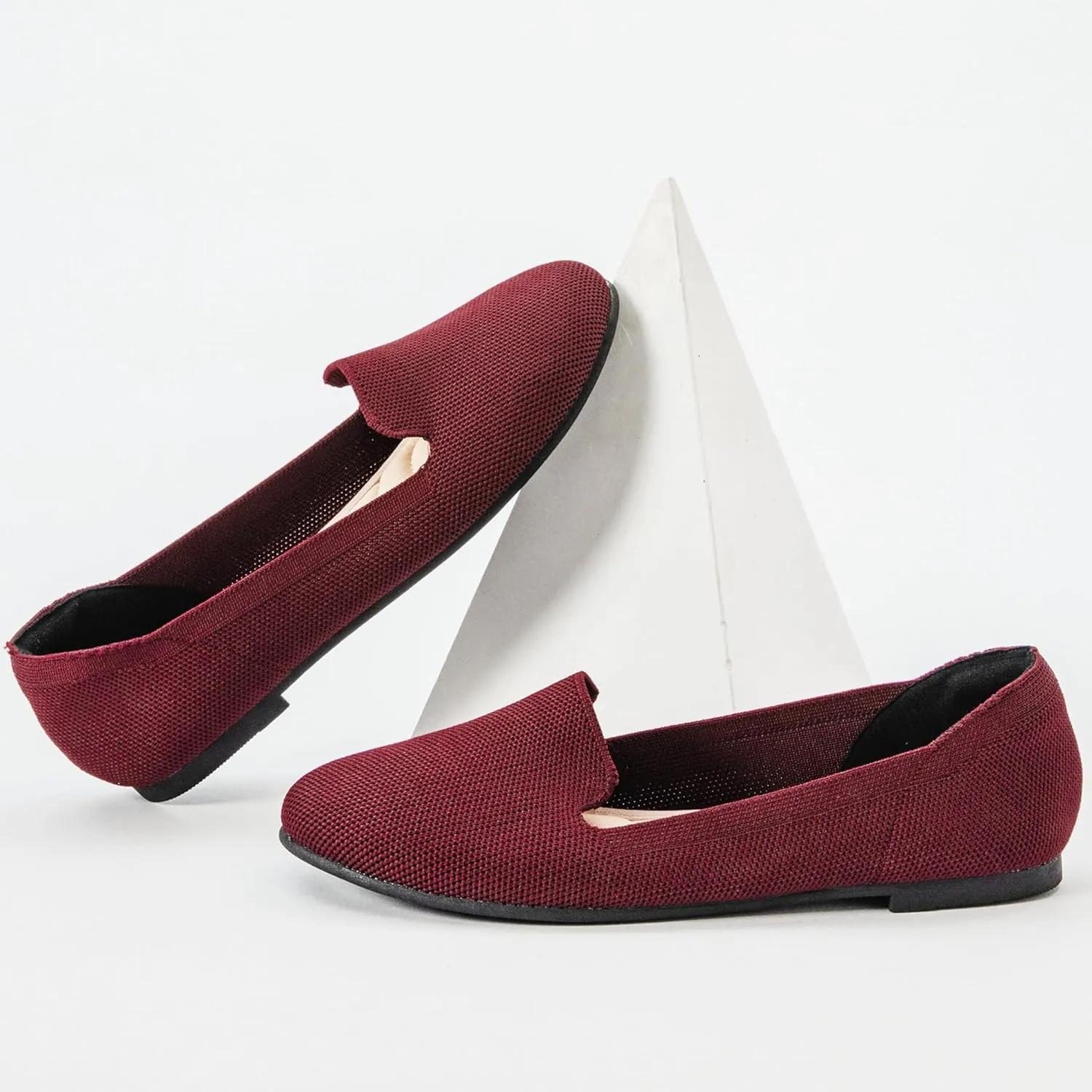 Veittes Women's Wide Width Flats Shoes,Dressy Comfortable Shoes,Soft Ladies Elegant Slip on Round Toe Knitted Ballet Shoes.