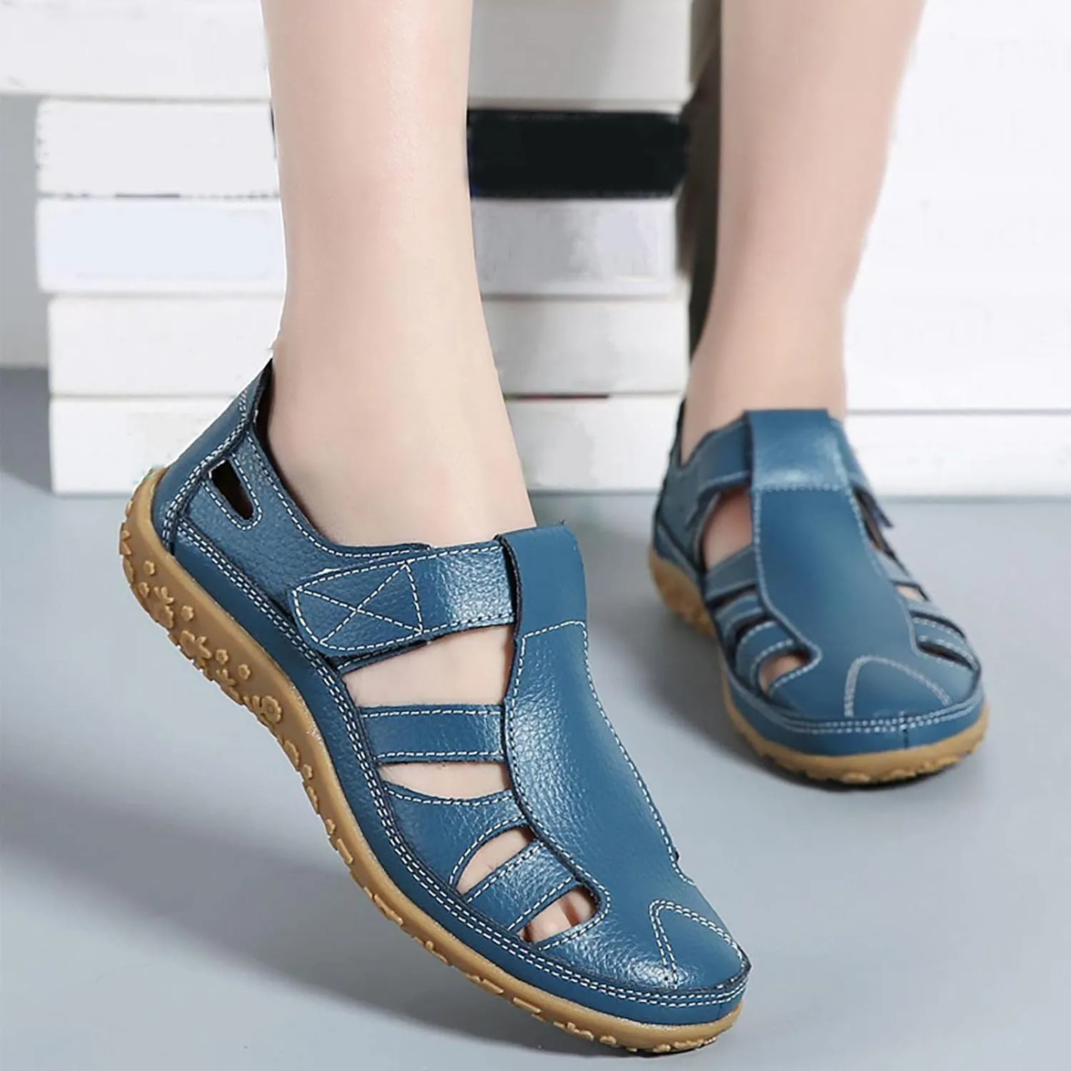 Women Summer Hollow Out Flat Sandals with Closed Toe Casual Slip-On Work Shoes Soft Dressy Footwear Sandal
