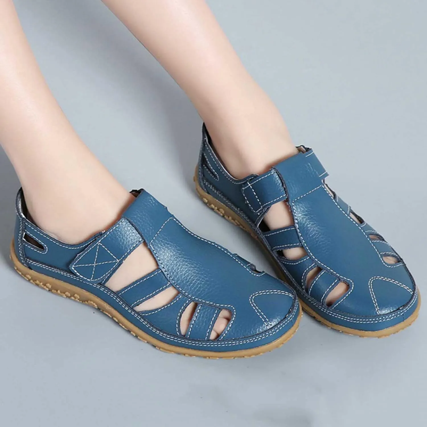 Women Summer Hollow Out Flat Sandals with Closed Toe Casual Slip-On Work Shoes Soft Dressy Footwear Sandal