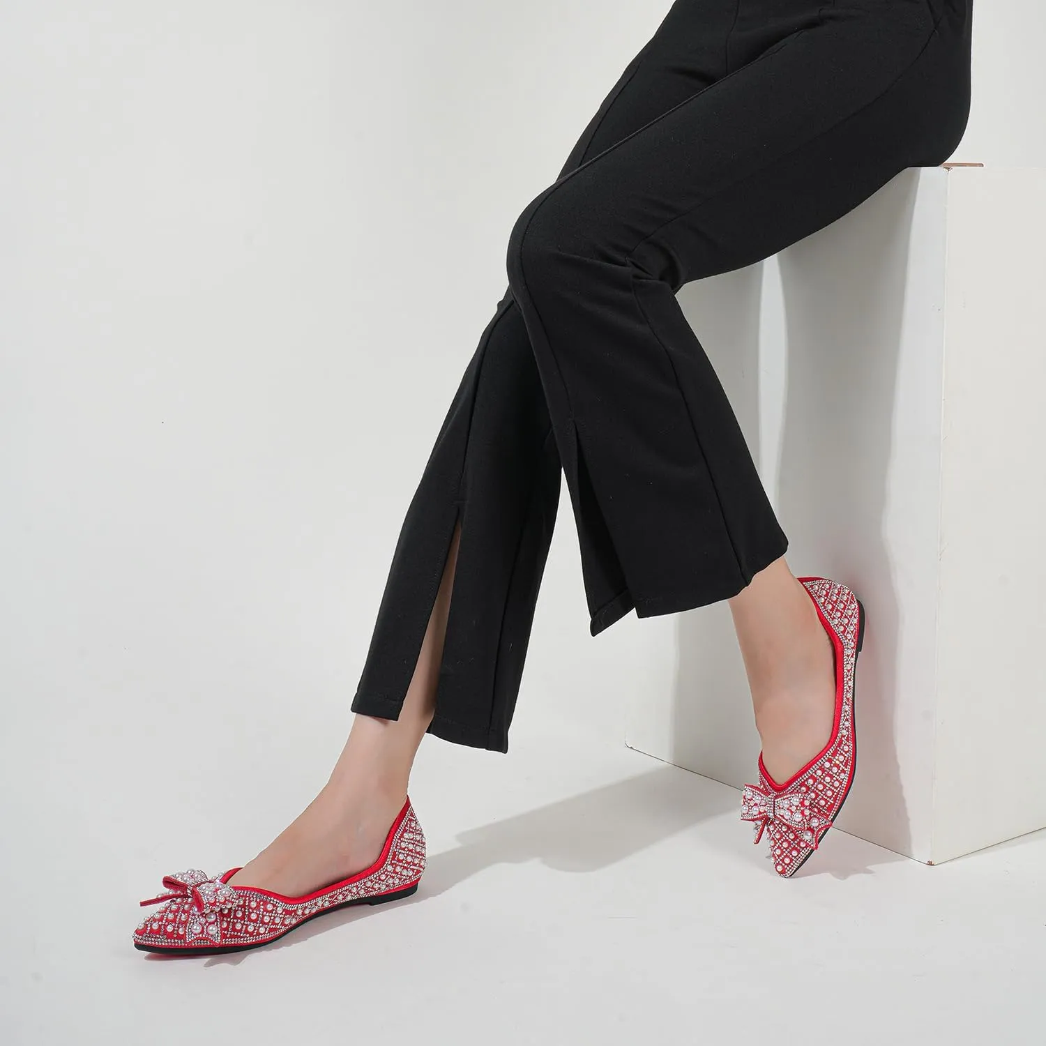 Women's Rhinestone Flats Pointed Toe Low Heel Wedding Shoes Comfortable Women Dress Shoes ﻿